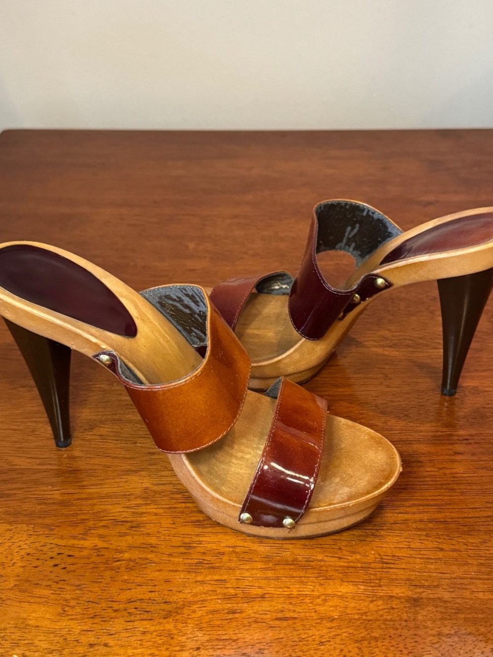 Aldo Made in Italy Patent Leather Platform Mule Heels - Women's Size 8 (EU 39) - Picture 4 of 8